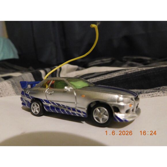 Full Function RC Nitro Can Mini Car Set – Remote + Charging Canister - Picture 2 of 9